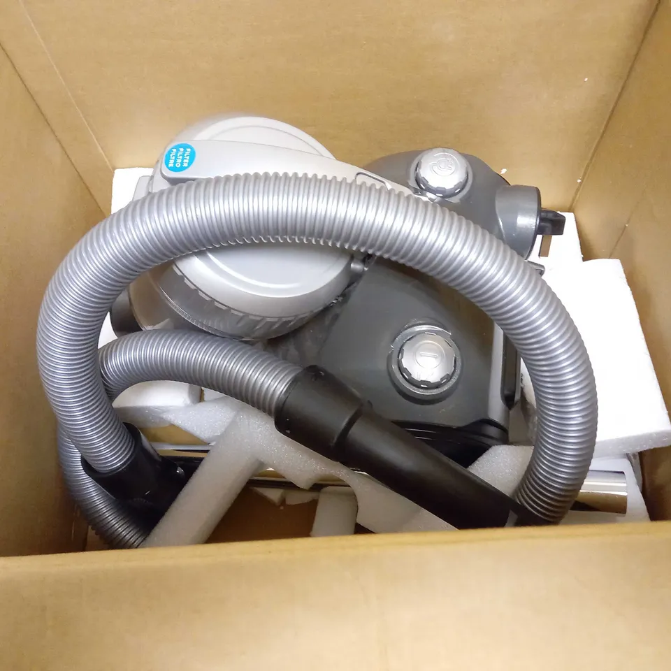 RUSSELL HOBBS COMPACT XS CYLINDER VACUUM