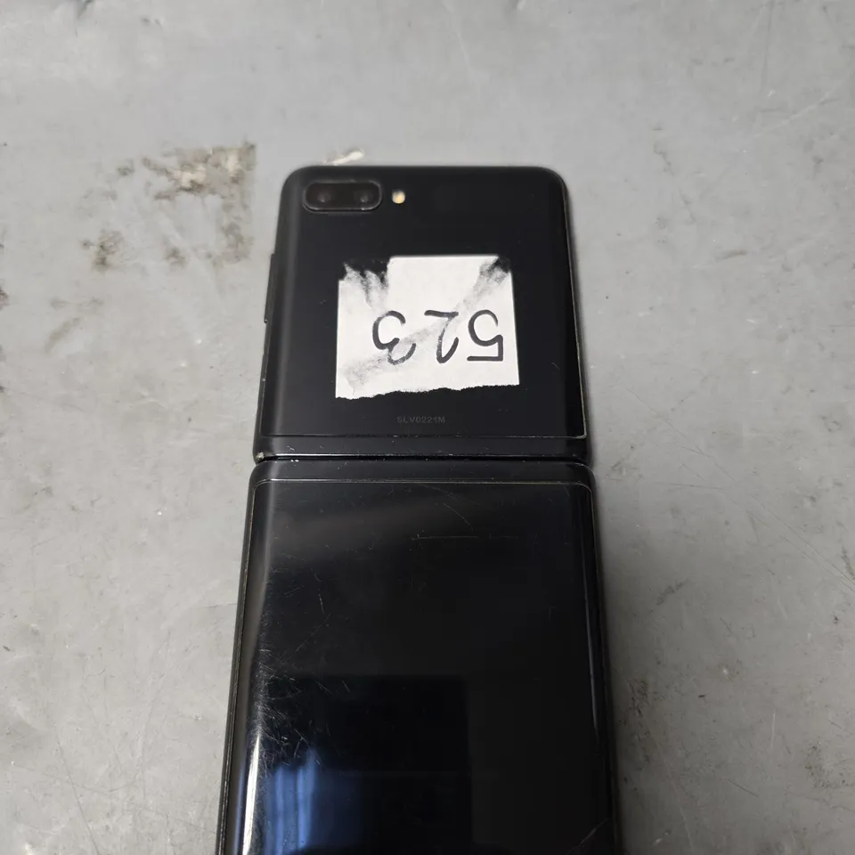 SAMSUNG GALAXY Z FLIP