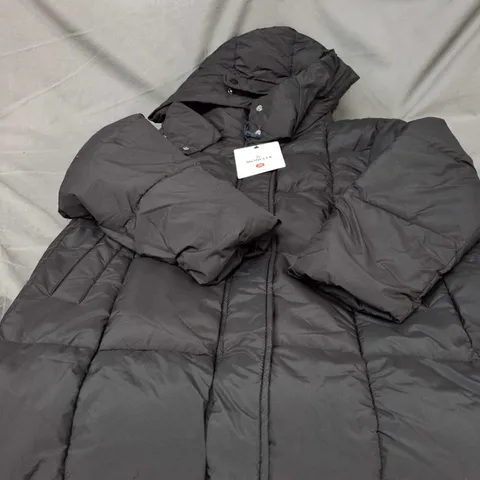 MONCLER DOWN JACKET – BLACK PUFFER COAT WITH TAG. MEDIUM