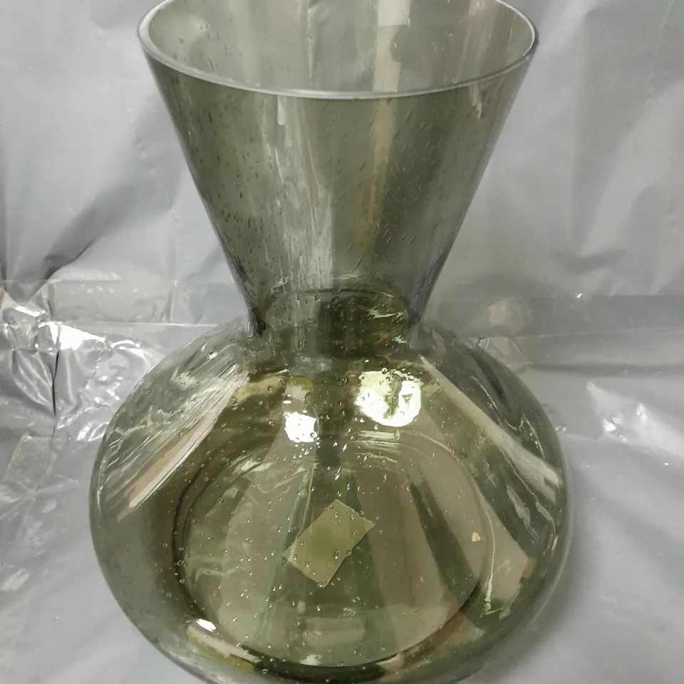 BUBBLE GLASS TAPERED VASE - COLLECTION ONLY