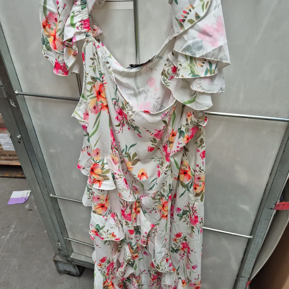 YOURS CLOTHING LONDON FLORAL MAXI DRESS – UK 26/28 (EUR 54/56 US 22/24)
