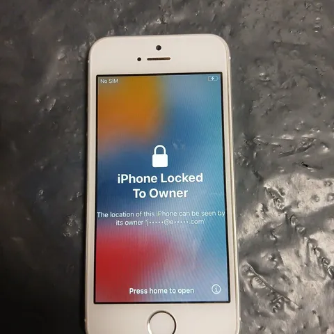 APPLE IPHONE SE (1ST GEN) – SILVER – ACTIVATION LOCKED - MODEL A1723