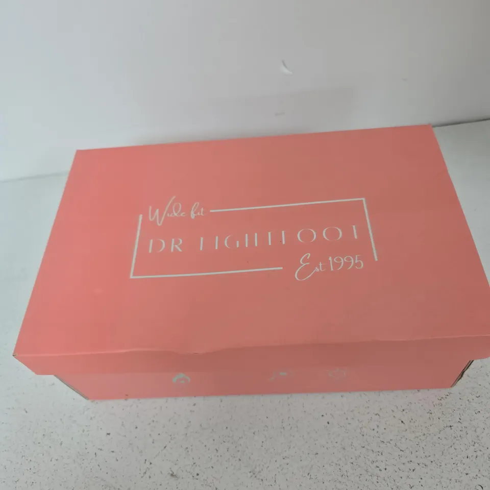 DR LIGHTFOOT WOMEN'S PASTEL BLUE AND PINK CROSS-STRAP SANDALS UK SIZE 8