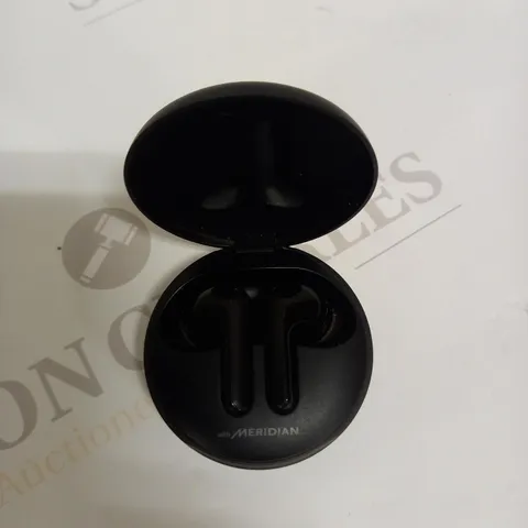 LG TONE BY MERIDIAN BLUETOOTH IN-EAR HEADPHONES