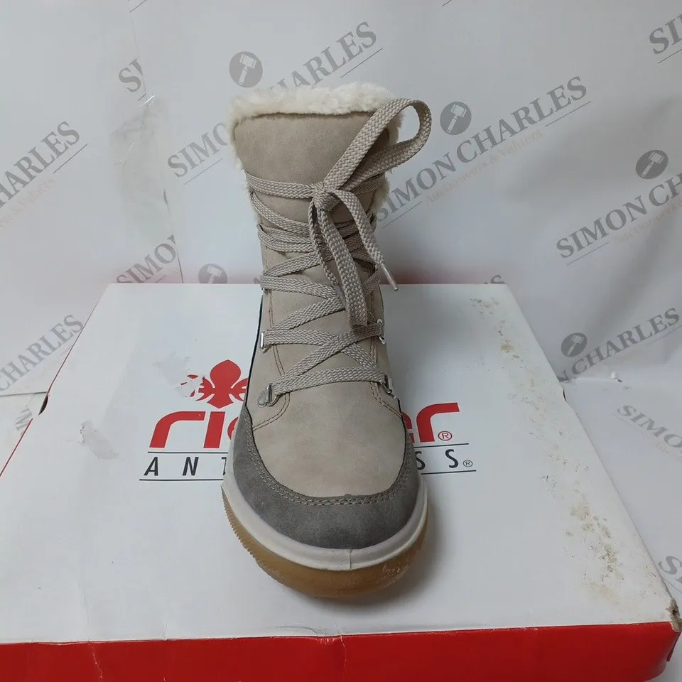 BOXED PAIR OF RIEKER ANTISTRESS WATER RESISTANT WARM HIKING BOOTS CREAM UK SIZE 6
