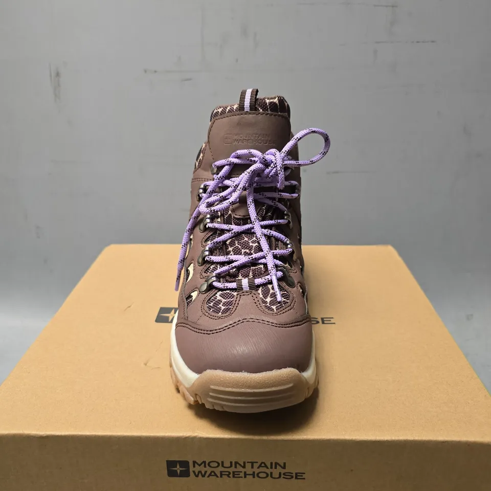 BOXED MOUNTAIN WAREHOUSE ADVENTURER WOMENS WATERPROOF PRINTED WALKING BOOT - UK 4 