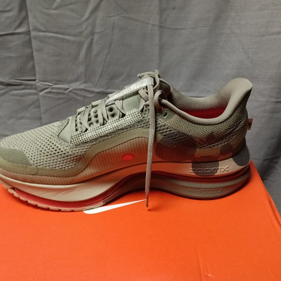 BOXED NIKE PEGASUS PREMIUM SNEAKERS – OLIVE/CAVE STONE – UK 12 (US 13)