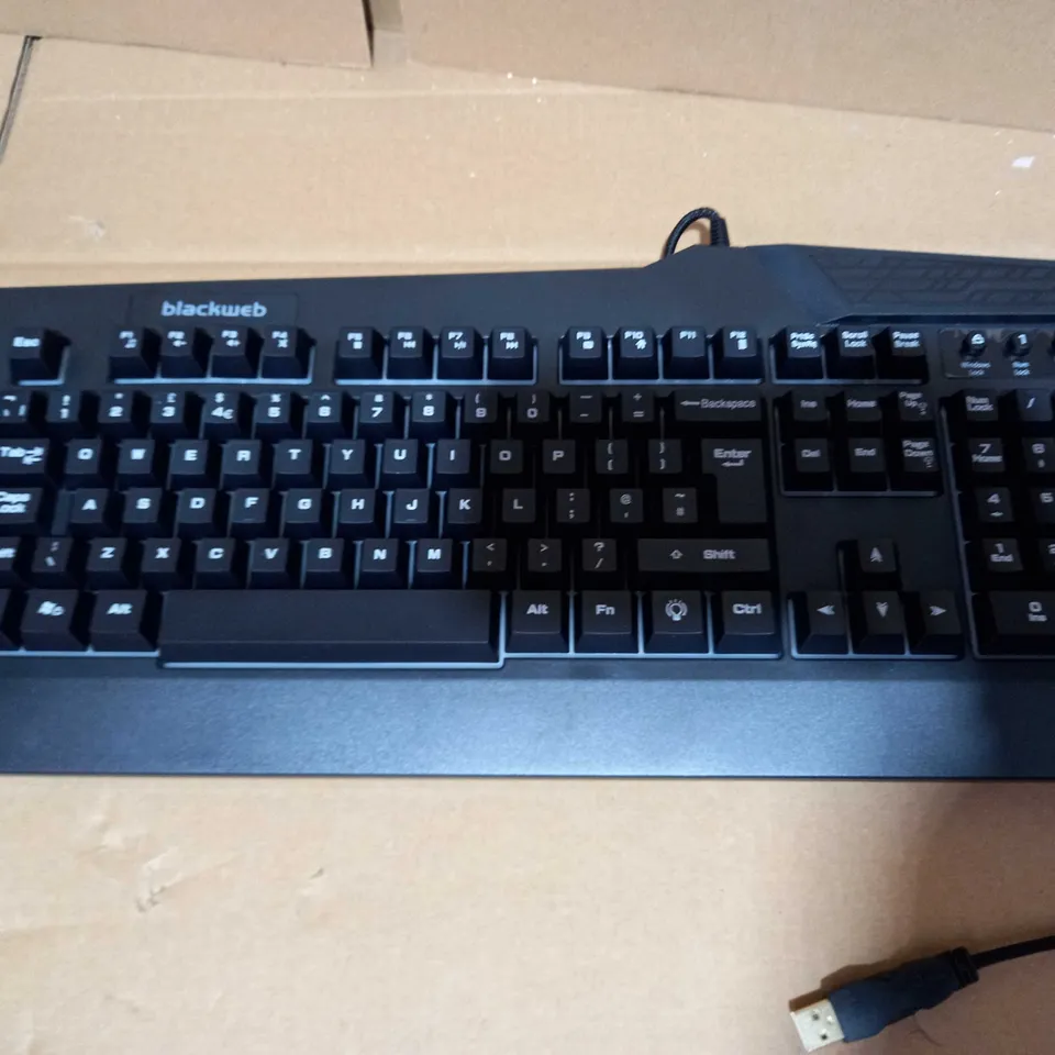 BLACKWEB KEYBOARD & GAMING KEYBOARD