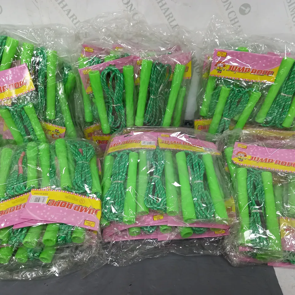 APPROXIMATELY 55 JUMPING ROPES IN GREEN
