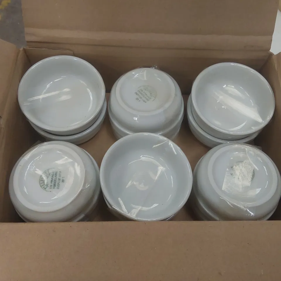 CAGE CONTAINING APPROXIMATELY 350x BRAND NEW PILLIVUYT COUPELLE A SAUCE 7CL // CAGE NOT INCLUDED