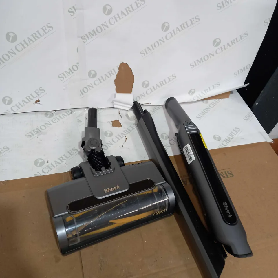 SHARK WANDVAC 2-IN-1 LIGHTWEIGHT CORDLESS HANDHELD VACUUM CLEANER