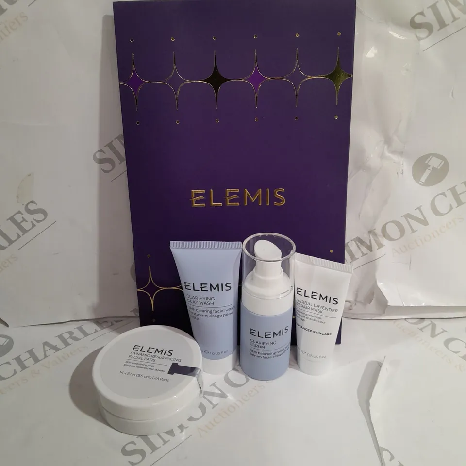 ELEMIS GIFT SET