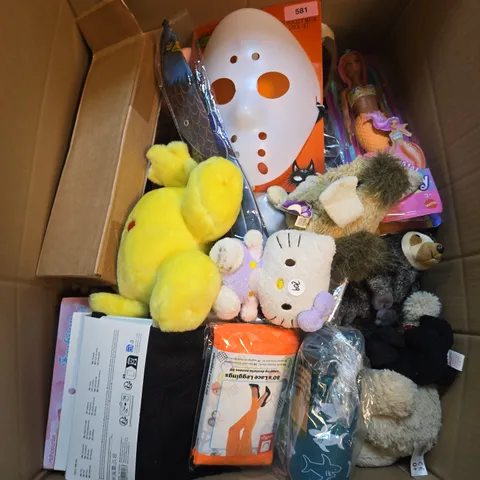 LARGE QUANTITY OF ASSORTED TOYS AND GAMES TO INCLUDE - ASSORTED TEDDIES , PRINCESS PLAYSET AND FANCY DRESS COSTUME