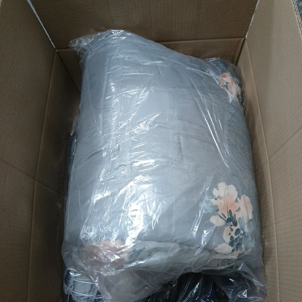 BOX OF APPROXIMATELY 12 ASSORTED ITEMS TO INCLUDE BABY MONITOR, CLOTHING ETC