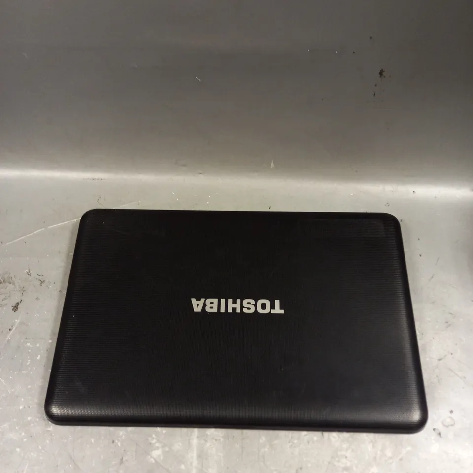 TOSHIBA SATELITE PRO C850 LAPTOP IN BLACK