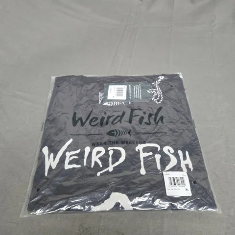 BAGGED WEIRD FISH CARP FISH TEE SIZE XL
