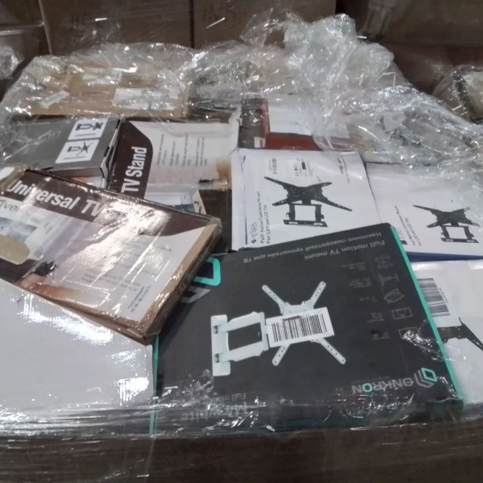 PALLET CONTAINING A LARGE QUANTITY OF TV WALL MOUNTED BRACKETS