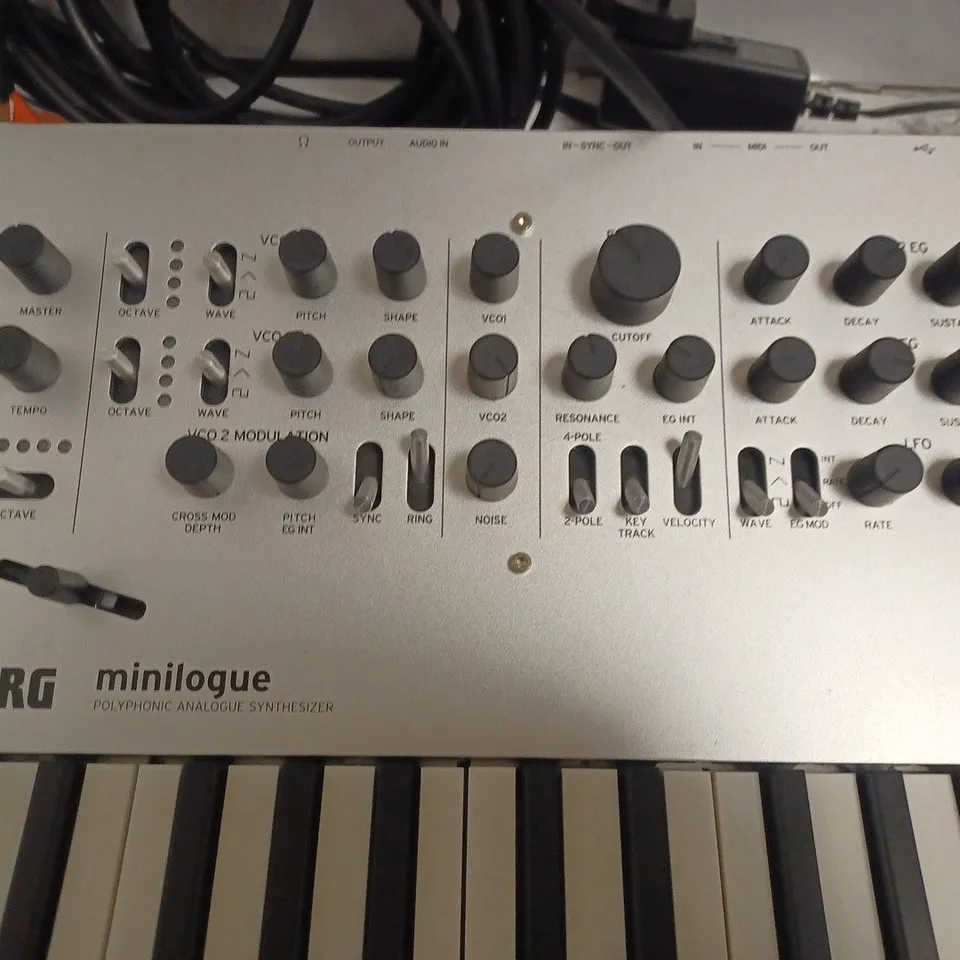 UNBOXED KORG MINILOGUE POLYPHONIC ANALOGUE SYNTHESISER