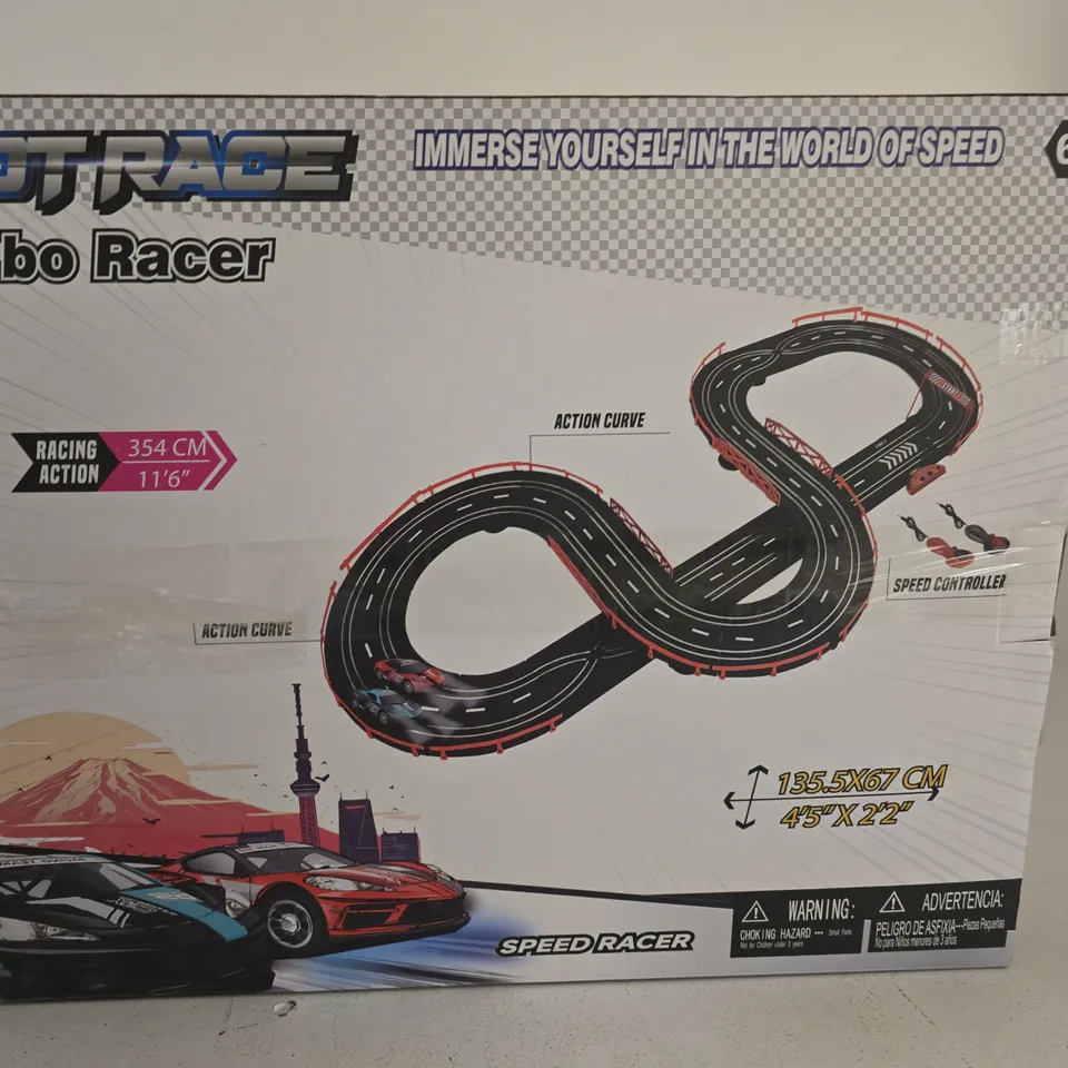 SLOT RACE TURBO RACER TRACK SET – BOXED