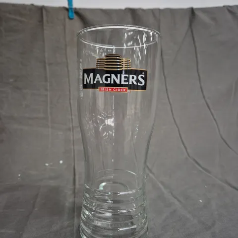 BOX OF APPROXMATELY 12 MAGNERS PINT GLASSES - COLLECTION ONLY 