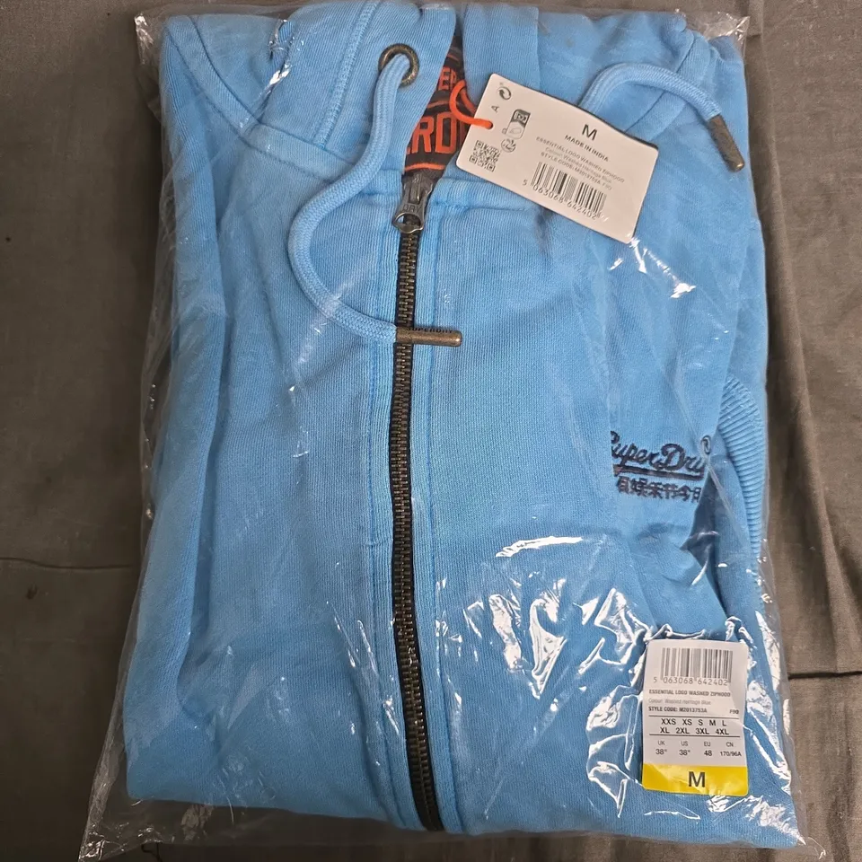BAGGED SUPERDRY ESSENTIAL LOGO WASHED ZIPHOOD IN WASHED HERITAGE BLUE - MEDIUM