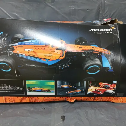 BOXED LEGO TECHNIC MCLAREN FORMULA 1 RACE CAR 2022 (42141)