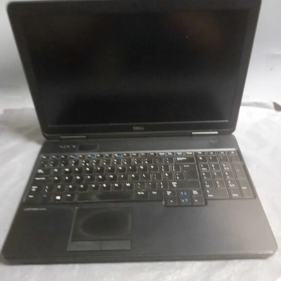 DELL LATITUDE E5540 LAPTOP