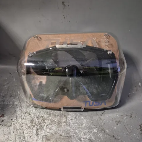TUSA M1001QB BK FREEDOM HD MASK