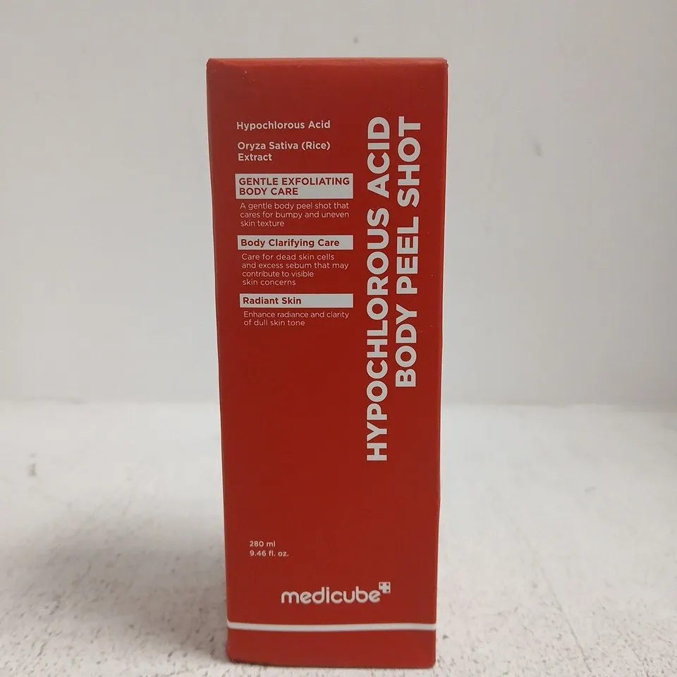 MEDICUBE HYPOCHLOROUS ACID BODY PEEL SHOT (280ML)