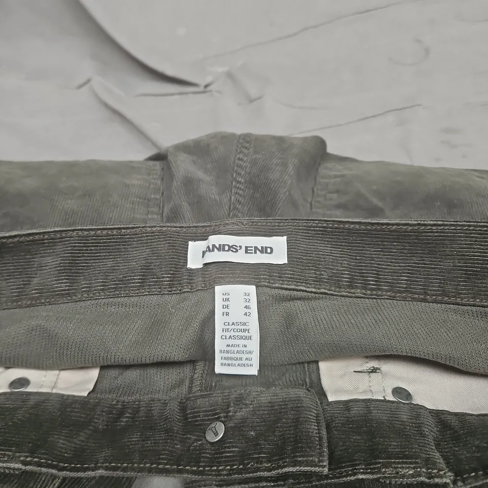 LANDS END GREEN CORDUROY TROUSERS SIZE 32"