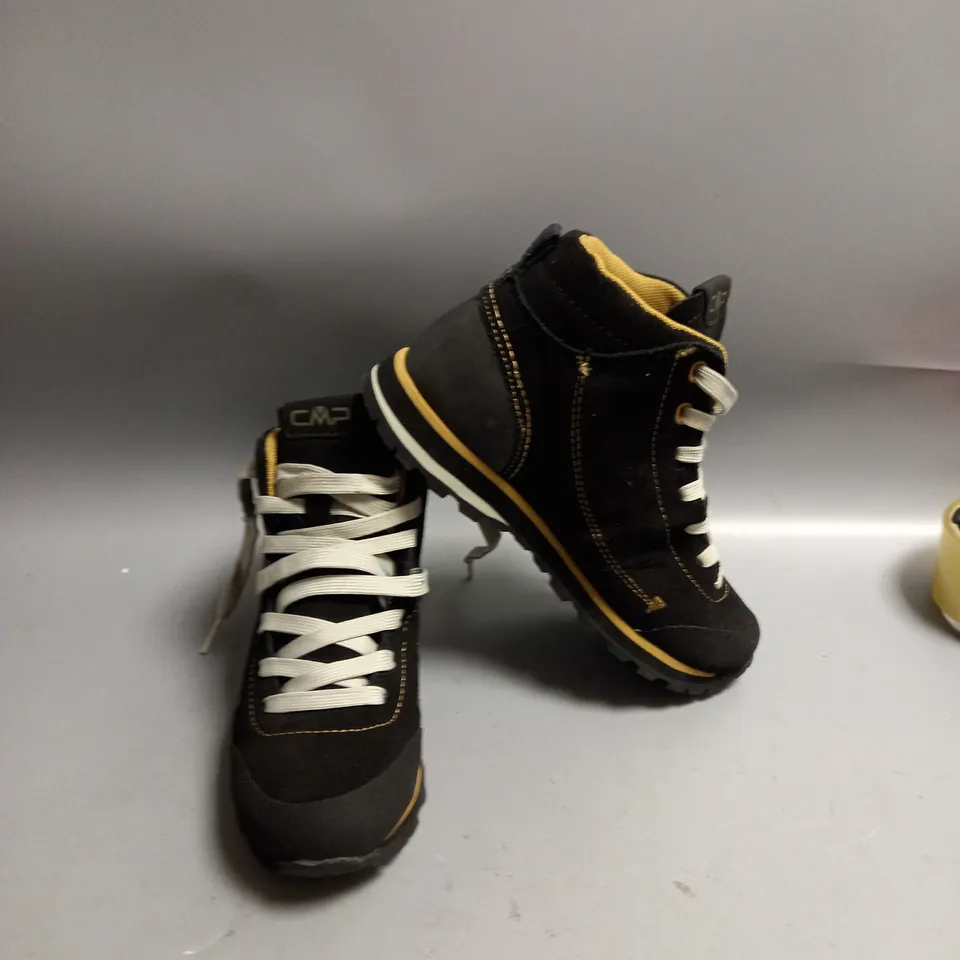 CMP LADIES WALKING SHOES. LACE UP SIZE 3