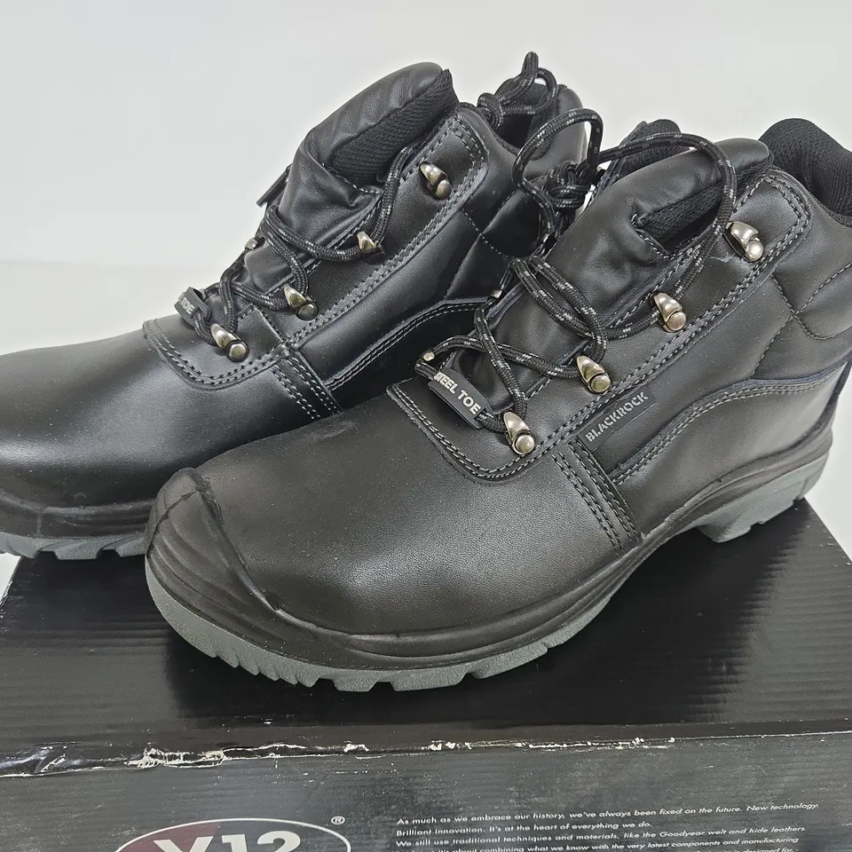 V12 ENDURA 2 SIZE 10