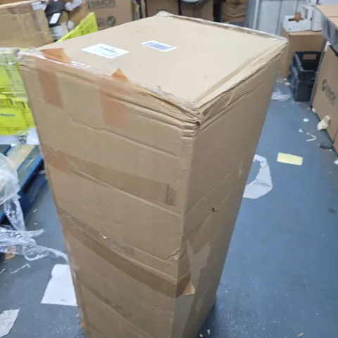 SARA DAVIS CHRISTMAS TREE