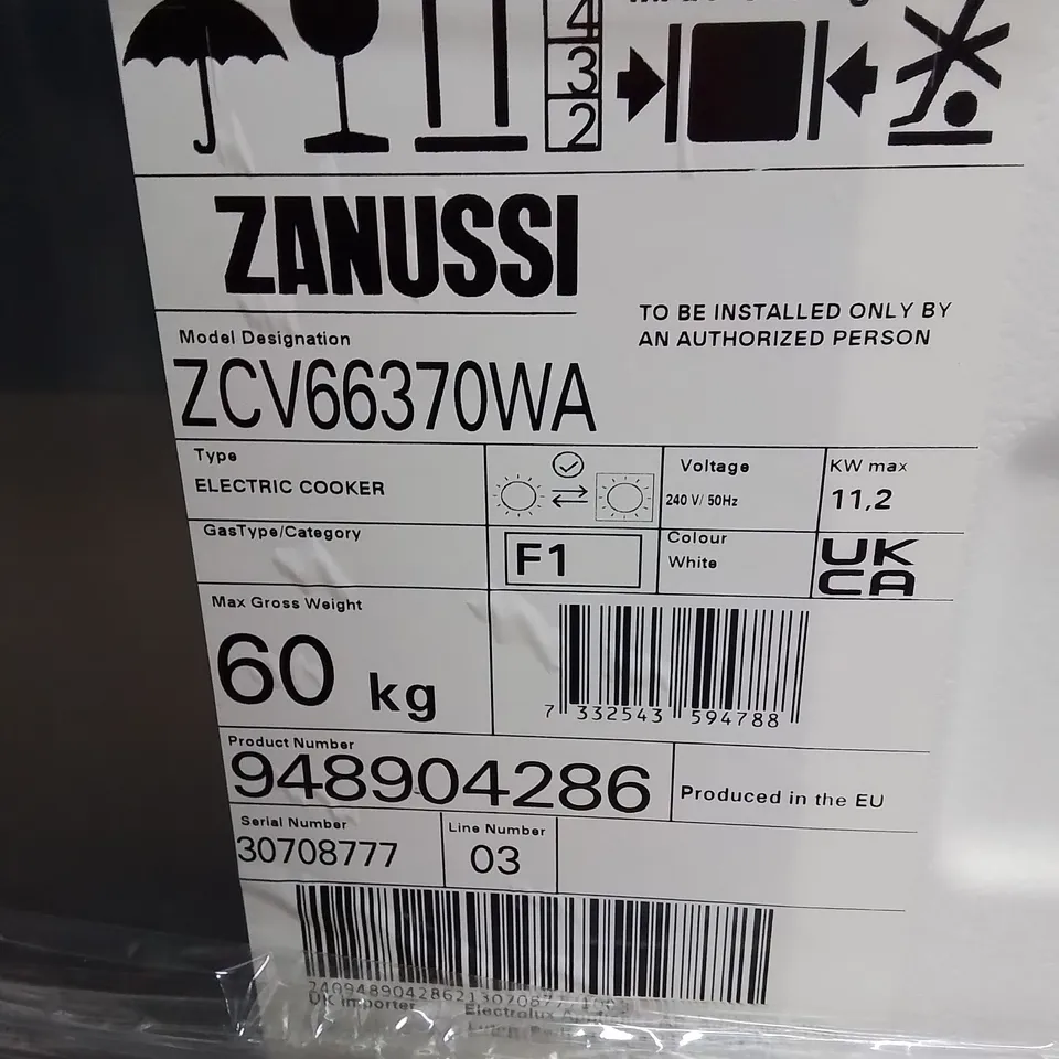 ZANUSSI FREESTANDING CERAMIC HOB ELECTRIC COOKER WITH DOUBLE OVEN Model ZCV66370WA