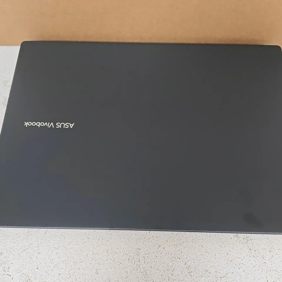 BOXED ASUS VIVOBOOK RYZEN 5 COPILOT+PC IN QUIET BLUE - M1607K