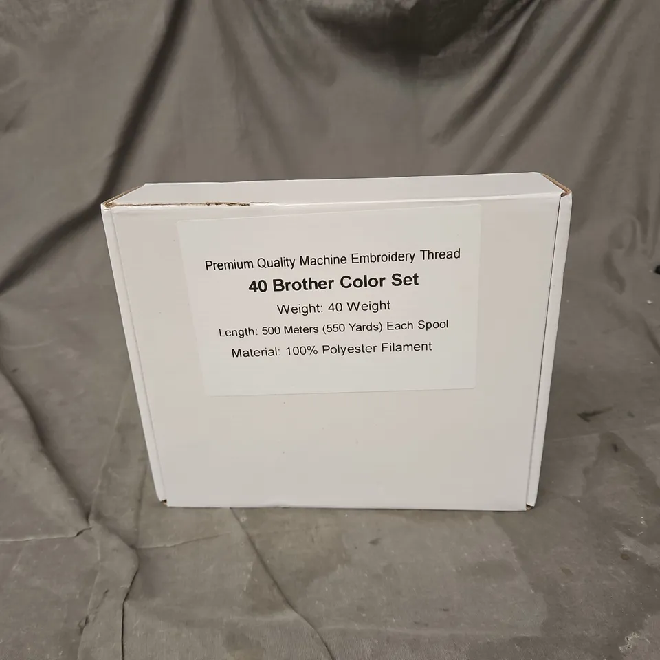 APPROXIMATELY 35 COLOUR SET PREMIUM QUALITY EMBROIDERY THREAD, ASSORTED COLOURS. BOXED