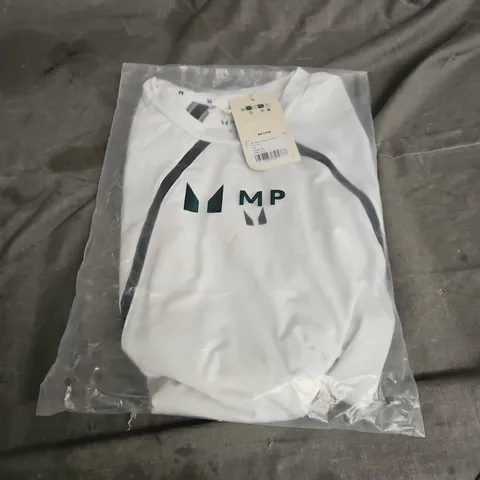 BAGGED MYPROTEIN MENS TEMPO T-SHIRT IN WHITE SIZE XS