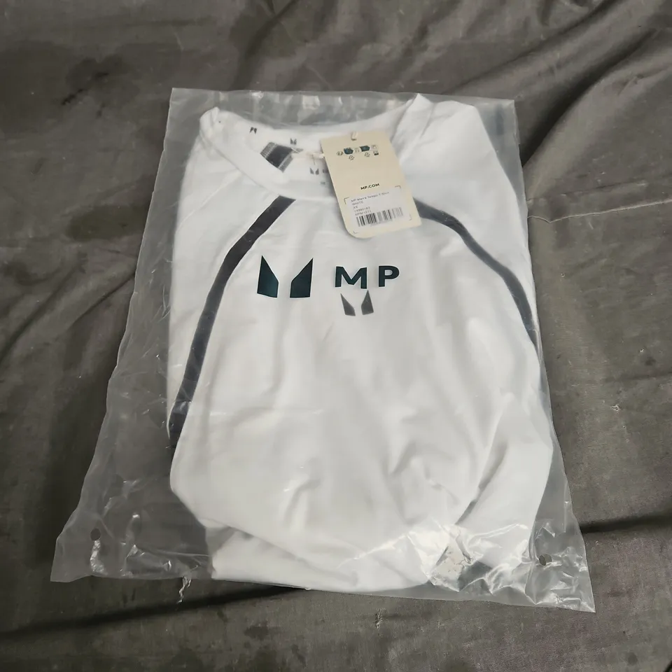 BAGGED MYPROTEIN MENS TEMPO T-SHIRT IN WHITE SIZE XS