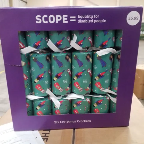 BOX CONTAINING 36 SCOPE CHRISTMAS CRACKERS