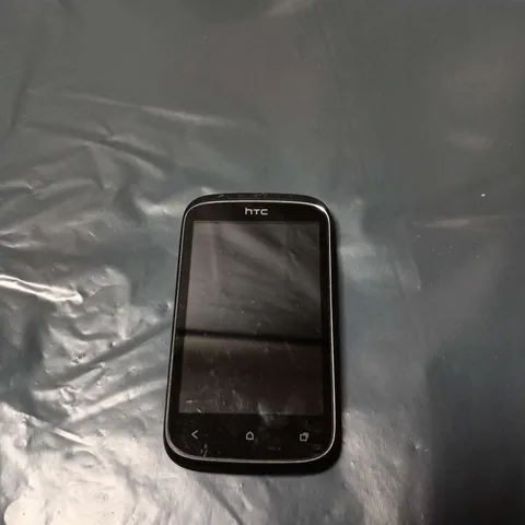 HTC SMARTPHONE WITH BEATS AUDIO – BLACK 