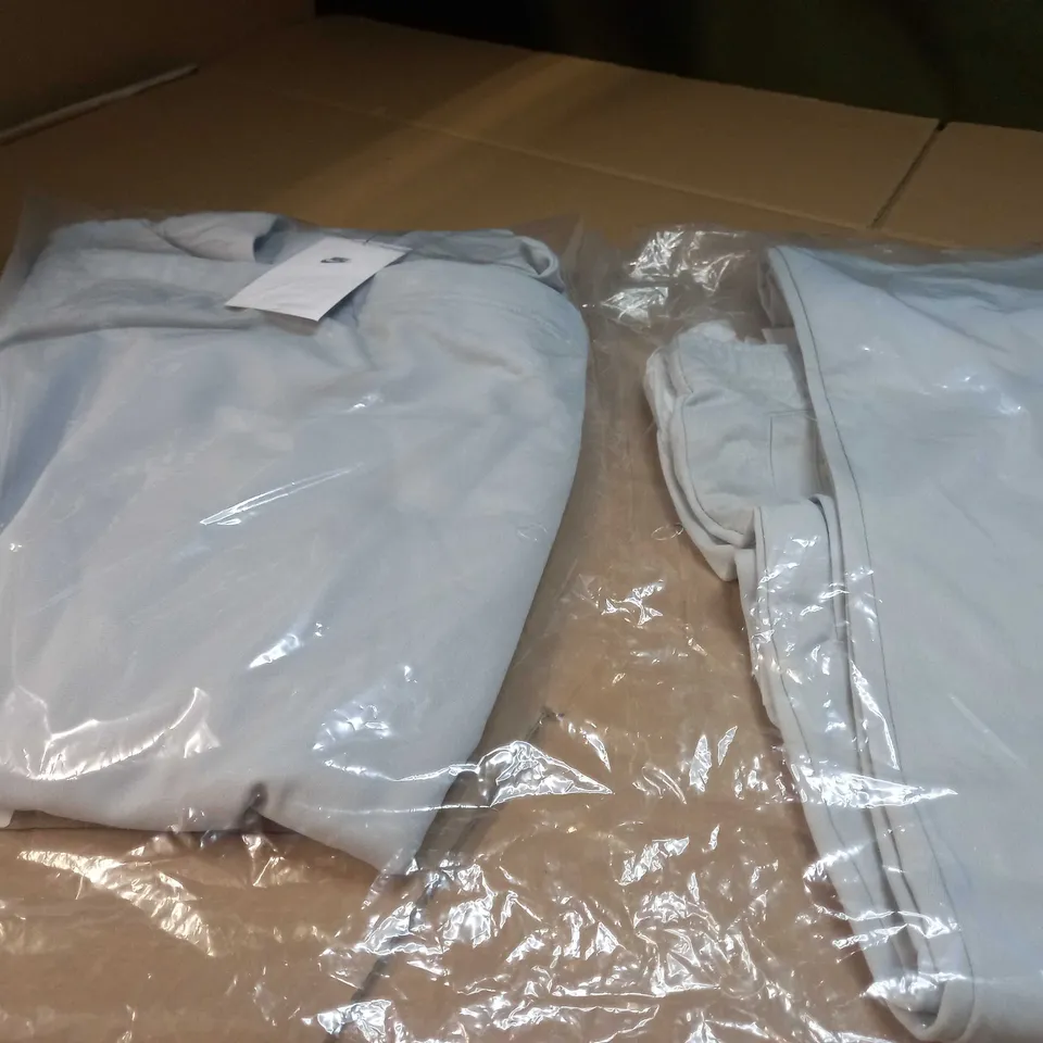 PACKAGED NIKE/YELLOW LOGO DETAILED TRACK SUIT - XL