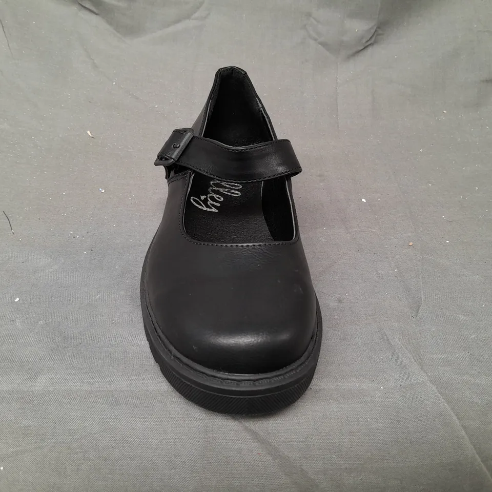 BOX OF APPROXIMATELY 10 PAIRS OF LILLEY BUCKLE STRAP SHOES IN BLACK - VARIOUS SIZES - COLLECTION ONLY