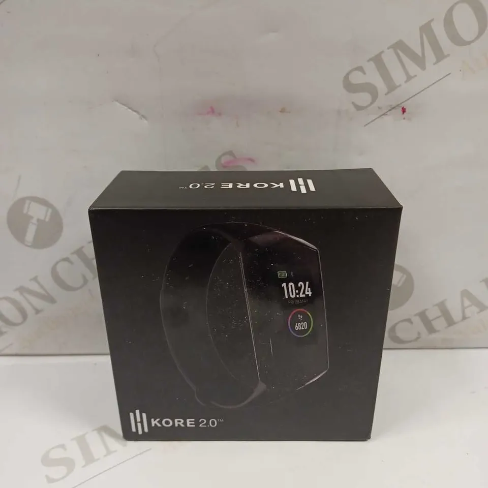 KORE 2.0 FITNESS TRACKER