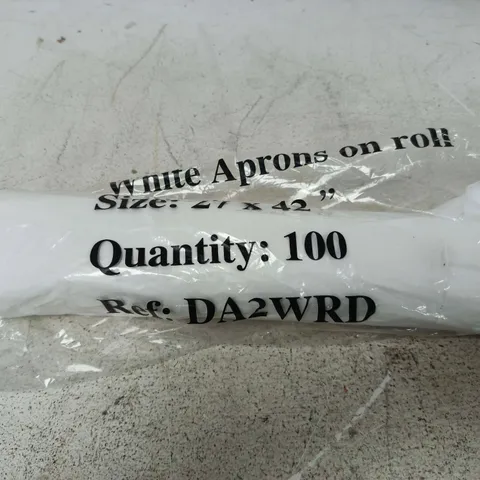 8 X ROLLS OF DISPOSABLE APRONS IN WHITE - 100 APRONS PER ROLL 