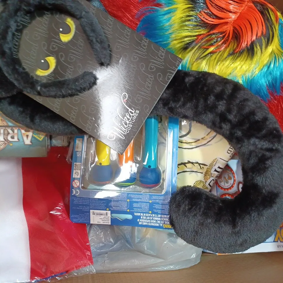BOX OF APPROXIMATELY 20 ASSORTED TOYS AND GAMES TO INCLUDE PANDA PLUSH, BUZZ LIGHTYEAR STICKERS, WHITE NUMEN TAROT CARDS, ETC