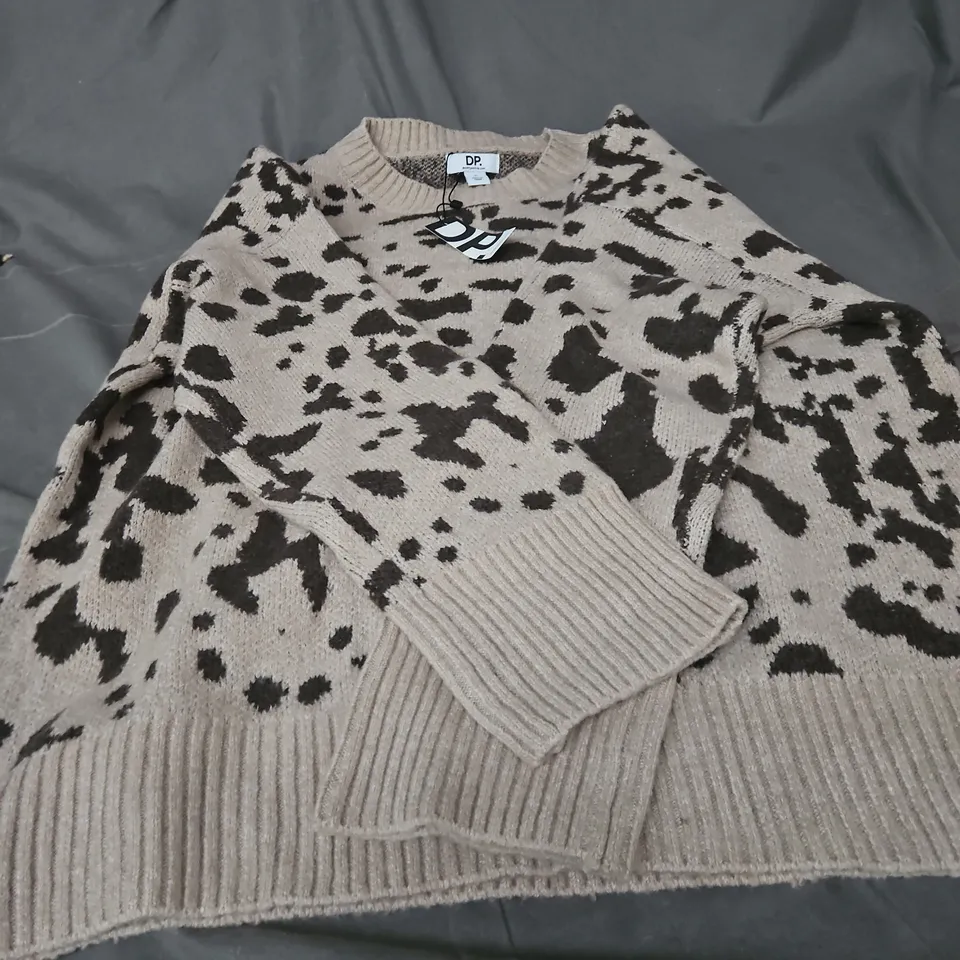 DOROTHY PERKINS ANIMAL PRINT KNIT JUMPER – SIZE M