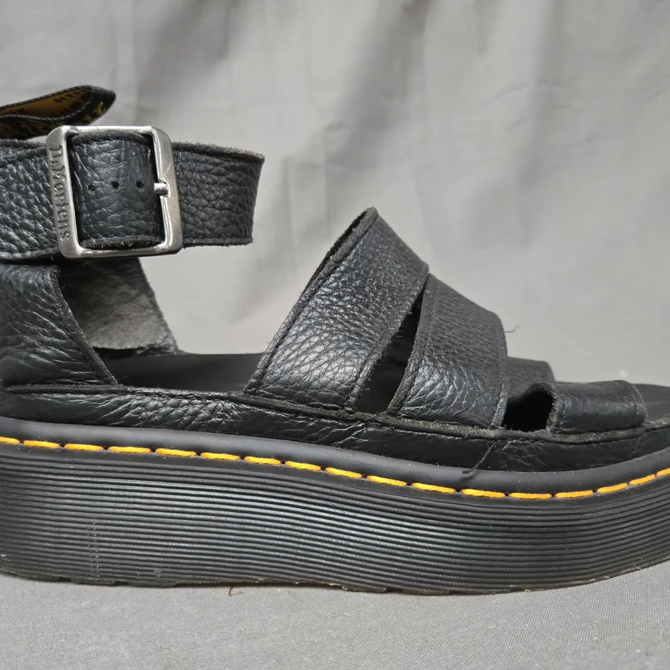 BOXED PAIR OF DR MARTENS OPEN TOE SANDALS IN BLACK UK SIZE 4