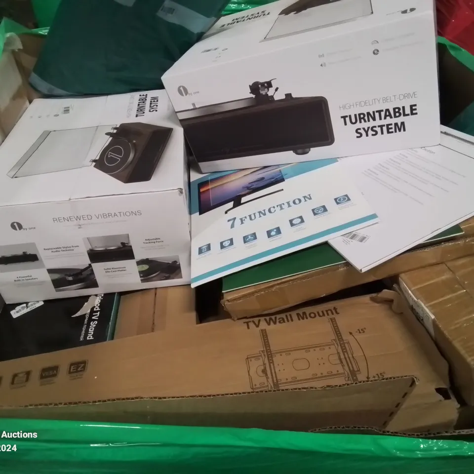 PALLET CONTAINING VARIOUS ASSORTED ITEMS TO INCLUDE: TURNTABLE SYSTEMS, ANTI BLUE LIGHT SCREEN, TV WALL MOUNT, TV STANDS ETC.