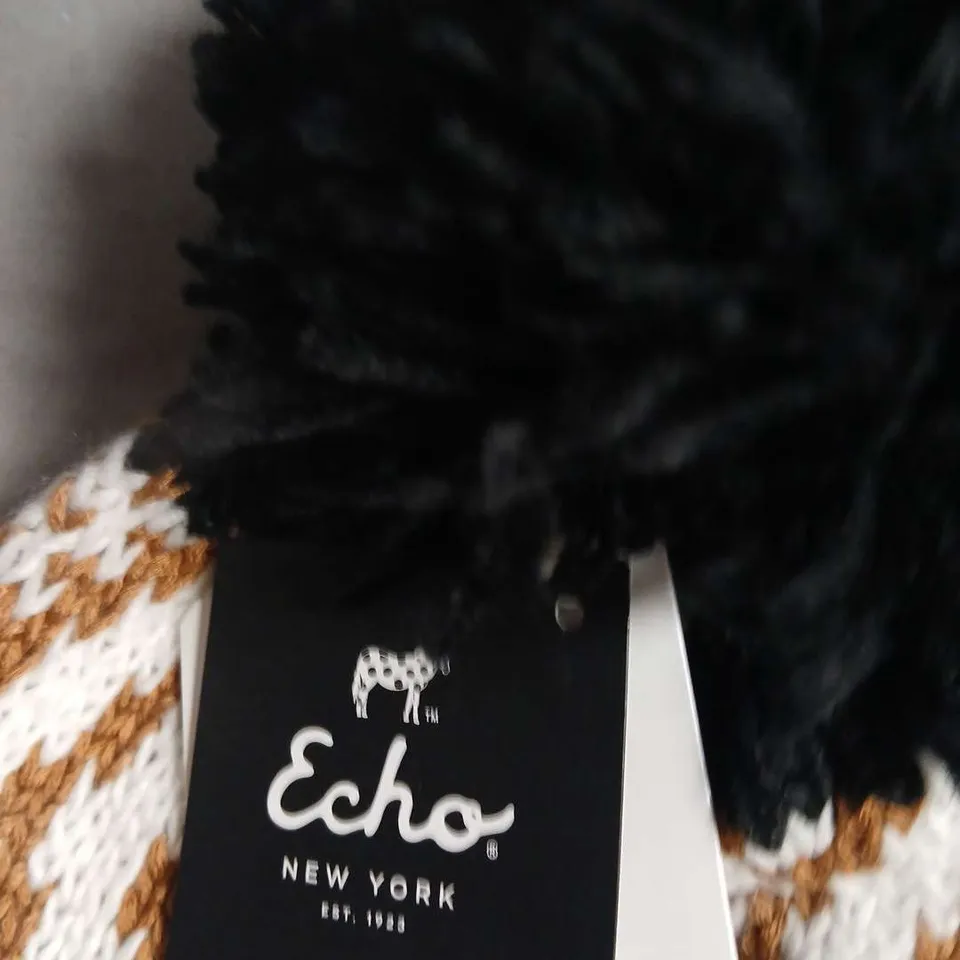 ECHO NEW YORK KNITTED BEANIE WITH POM-POM – MULTICOLOUR GEOMETRIC PATTERN