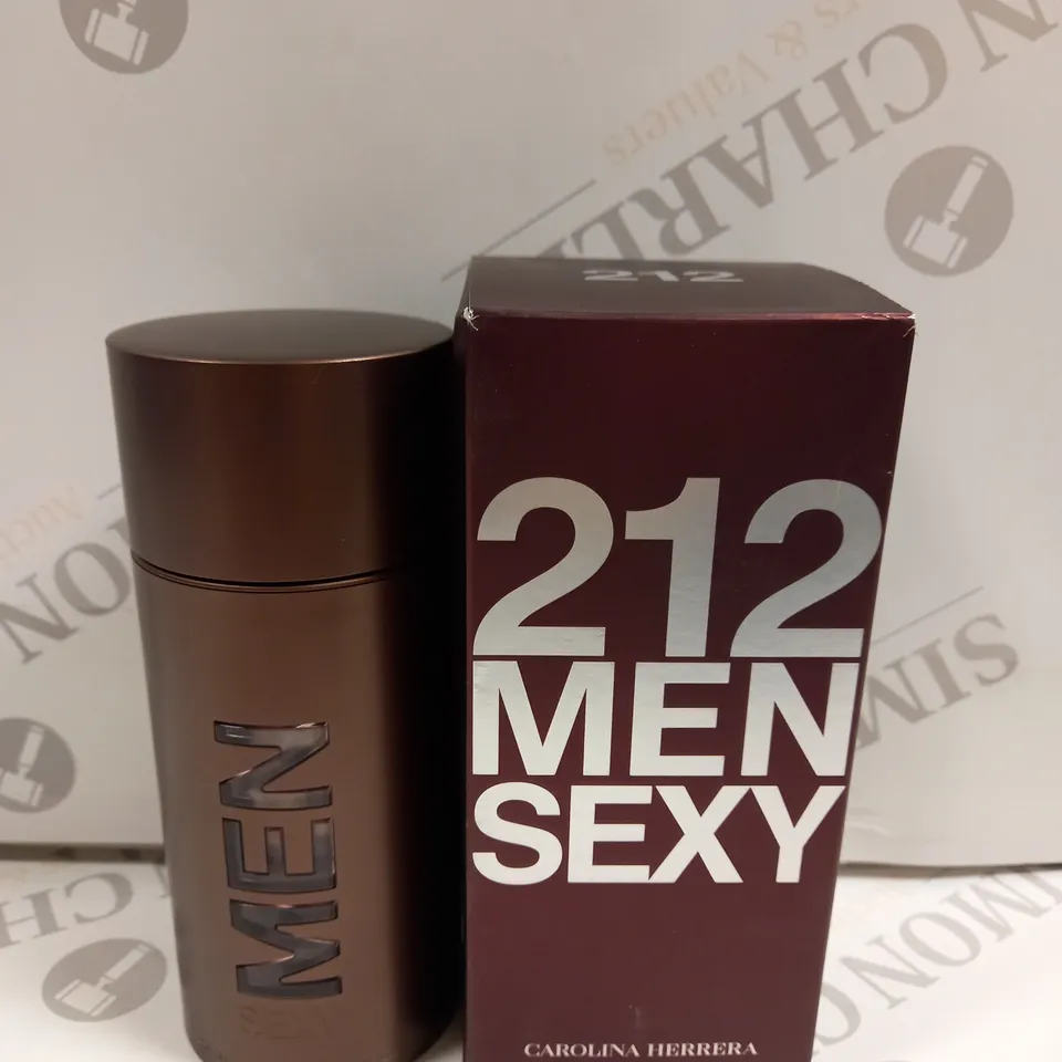 BOXED CAROLINA HERRERA 212 MEN SEXY EAU DE TOILETTE 100ML